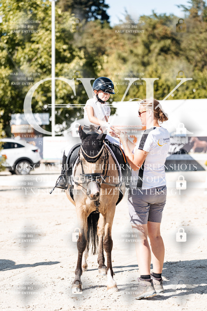 CK903223 | Turnierfotografie Pferdefotografie Trier Rheinland-Pfalz Pferdesport Reitsport Tierfotografie Sportfotografie Pferdevideo Pferdevideografie Equestrianvideography equestrianphotography  - Realisiert mit Pictrs.com