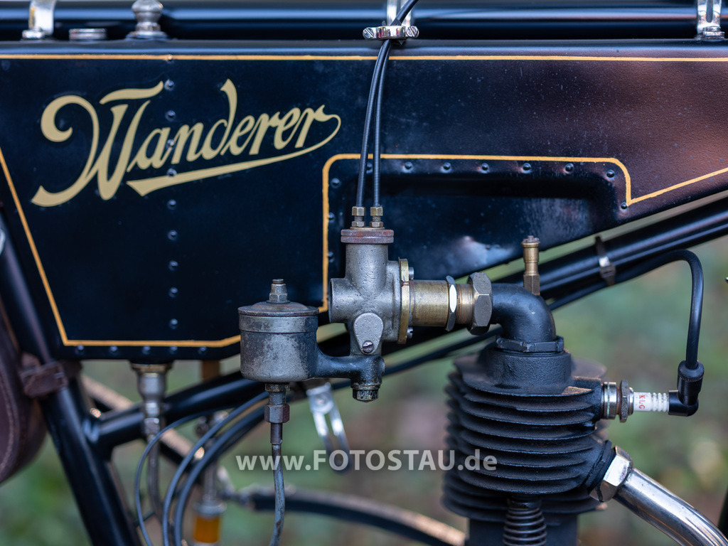 20251018-00065 | Erleben Sie hier die Faszination der klassischen Fahrzeuge in Bildern und lassen sich begeistern! - Realisiert mit Pictrs.com