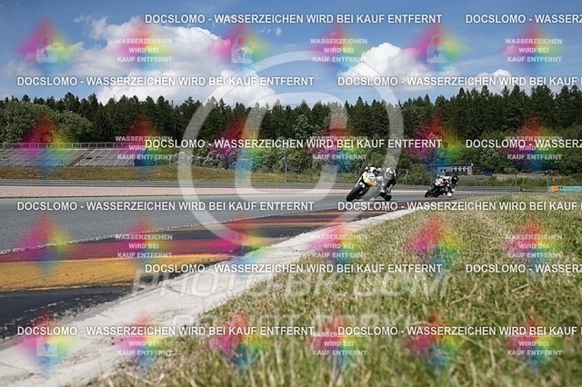 2016-07-01-PBK-4065 | Sportfotografie; SlowMotion; Video; Rennstrecke; Hafeneger; RSE; Speer; Trackday; Motorsportarena; Hockenheimring; Brno; Most; Barcelona; Valencia, Benny; Kaetzmer;