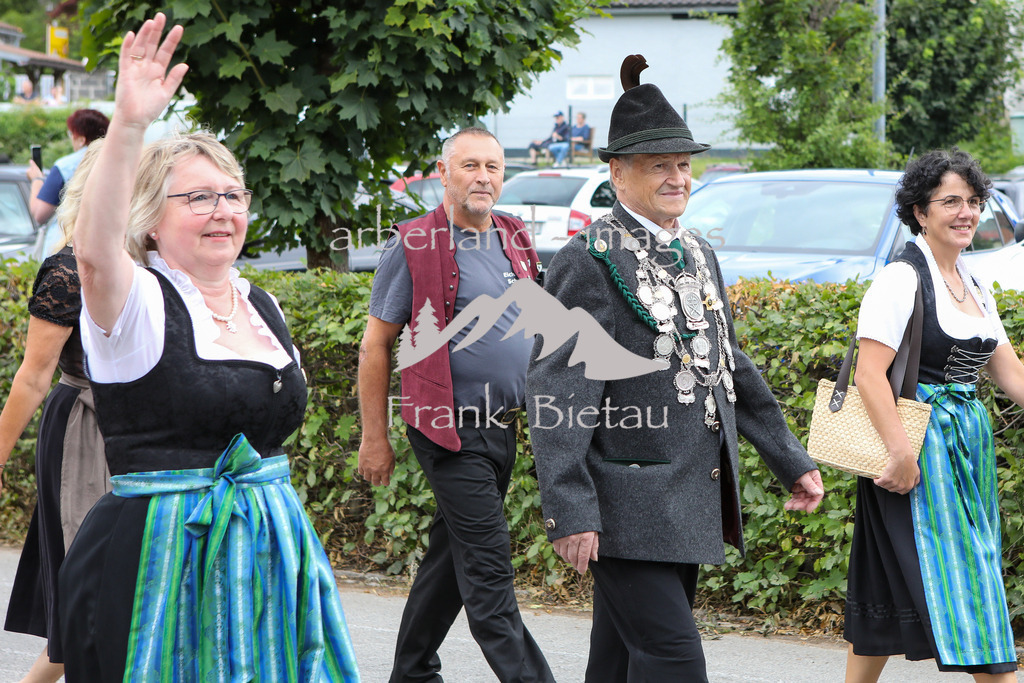 OE7A1773 | die Festeröffnung in Zwiesel mit prominentem Besuch, Ministerpräsident Markus Söder sowie Minister Hubert Aiwanger.