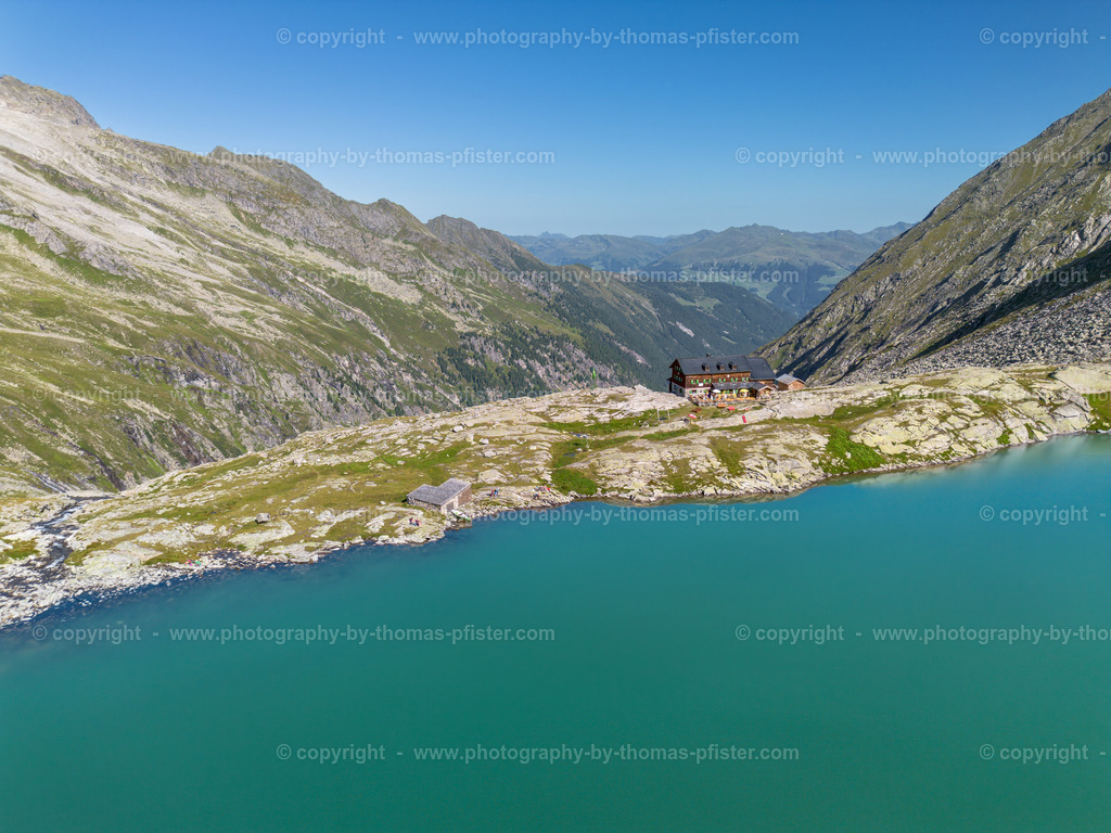 Zittauer Hütte copyright  Thomas Pfister-18 | PHOTOGRAPHY BY THOMAS PFISTER