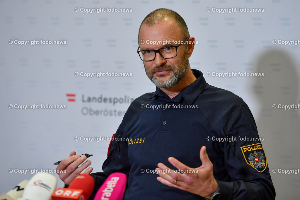 Landespolizeidirektion Oberoesterreich_ Pressekonferenz Festnahme Mordversuch Linz-Kleinmuenchen_ 09.01.2023-6 | 09.01.2023, Landespolizeidirektion Oberoesterreich, AUT, Pressekonferenz Festnahme Mordversuch Linz-Kleinmuenchen, im Bild Andreas Pilsl (Landespolizeidirektor Ooe)
