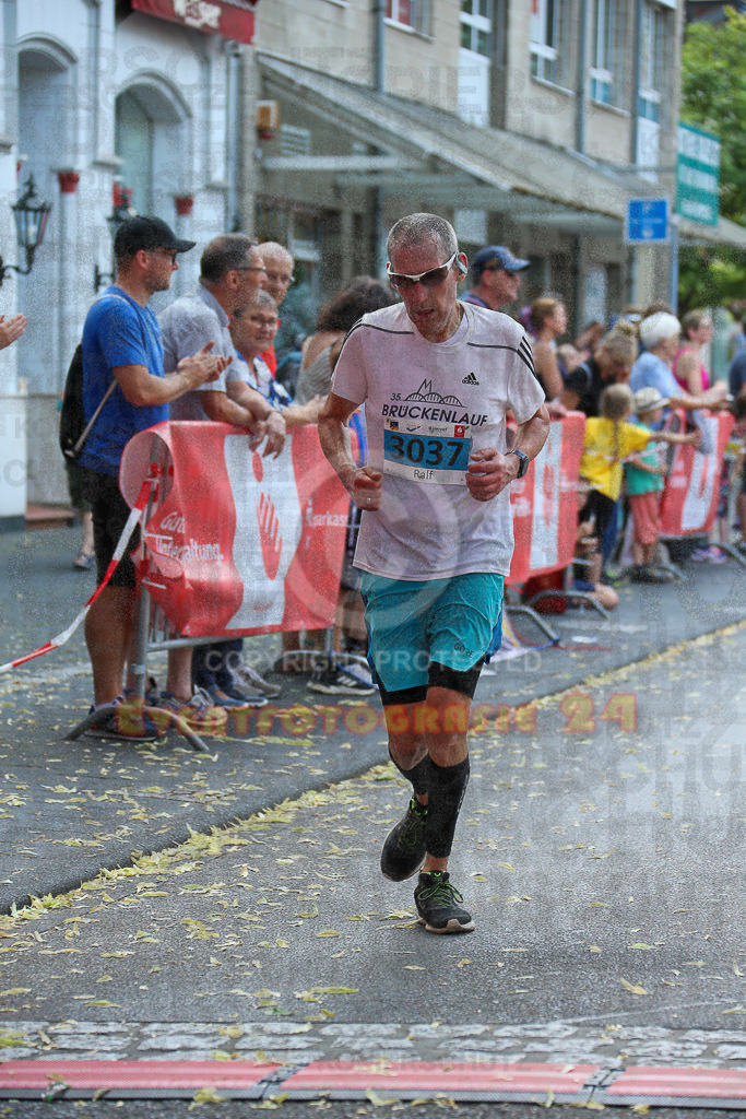 220625_1645_EX1_4962 | Sportfotografie im Rhein-Sieg Kreis, Köln, Bonn, NRW, Rheinland Pfalz, Hessen, etc. Unser Tätigkeitsfeld umfasst den Laufsport vom Volkslauf über den Marathon, Duathlon, Triathon bis zum Ultralauf wie Kölnpfad Ultra oder Schindertrail.