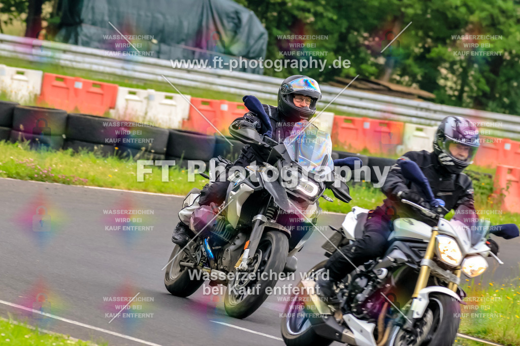 VBK-6870 | Hier findet Ihr Bilder von Touristenfahrten auf der Nürburgring Nordschleife oder von anderen Veranstaltungen die ich besucht habe. Viel Spass beim Durch Schauen 