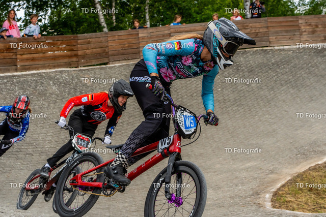 BayBMX2026-05693-2 | Fotogalerie von Thomas Dettweiler mit Eventbildern und lizenzfreien Fotos. Perfekt als Wandbild, für Büro, Website oder private Nutzung. - Realisiert mit Pictrs.com
