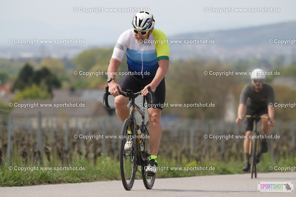 368A5690 | Neusiedlersee Radmarathon 2026@sportshot_your_pictrs #yourpictures#roadtowm2029 #nrm #neusiedlerseeradmarathon #neusiedlersee #neusiedlerseetourismus #burgenland #mörbisch #nrm26 #burgenlandtourismus #voglundco #poweredbyburgenlandtourismus #radsport #rad #marathon #ucigranfondo #visitburgenland #ucigranfondoworldseries