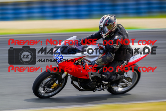 MaZZes_FotoMatrix_240725_6007705_1788 | BLAU