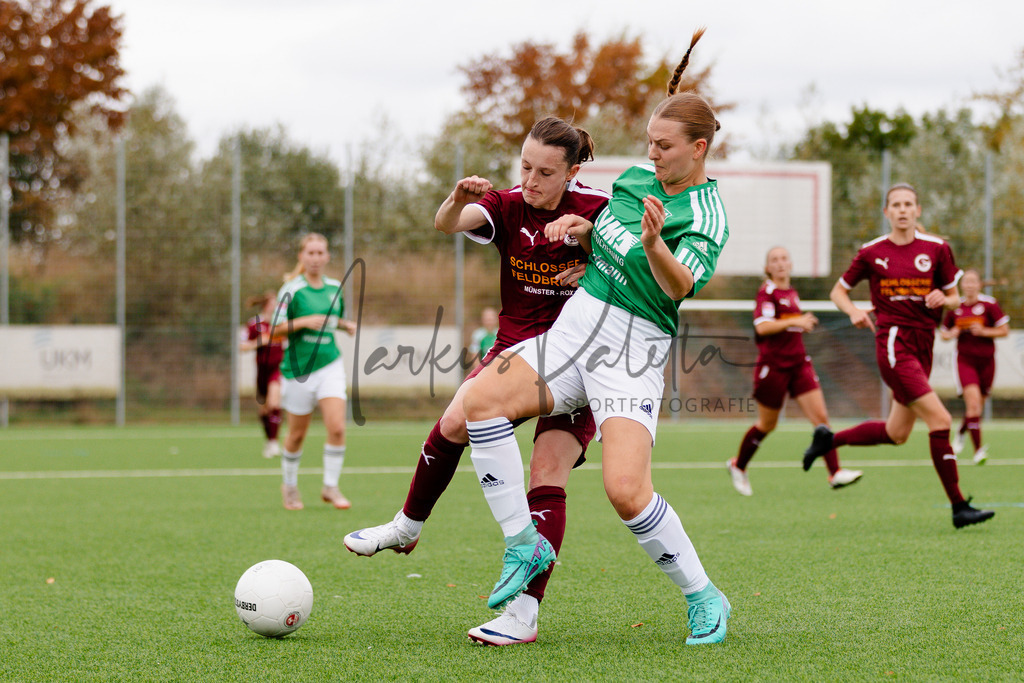 Frauen Landesliga, 2. Spieltag, Saison 2025/2026: 1. FC Gievenbeck - ASC Schöppingen | IGA 2027 Frauen Landesliga, 2. Spieltag, Saison 2025/2026, 1. FC Gievenbeck empfängt ASC Schöppingen im Sportpark Gievenbeck in Münster. Foto: sportfotografie.ms | Markus Paletta - Realisiert mit Pictrs.com