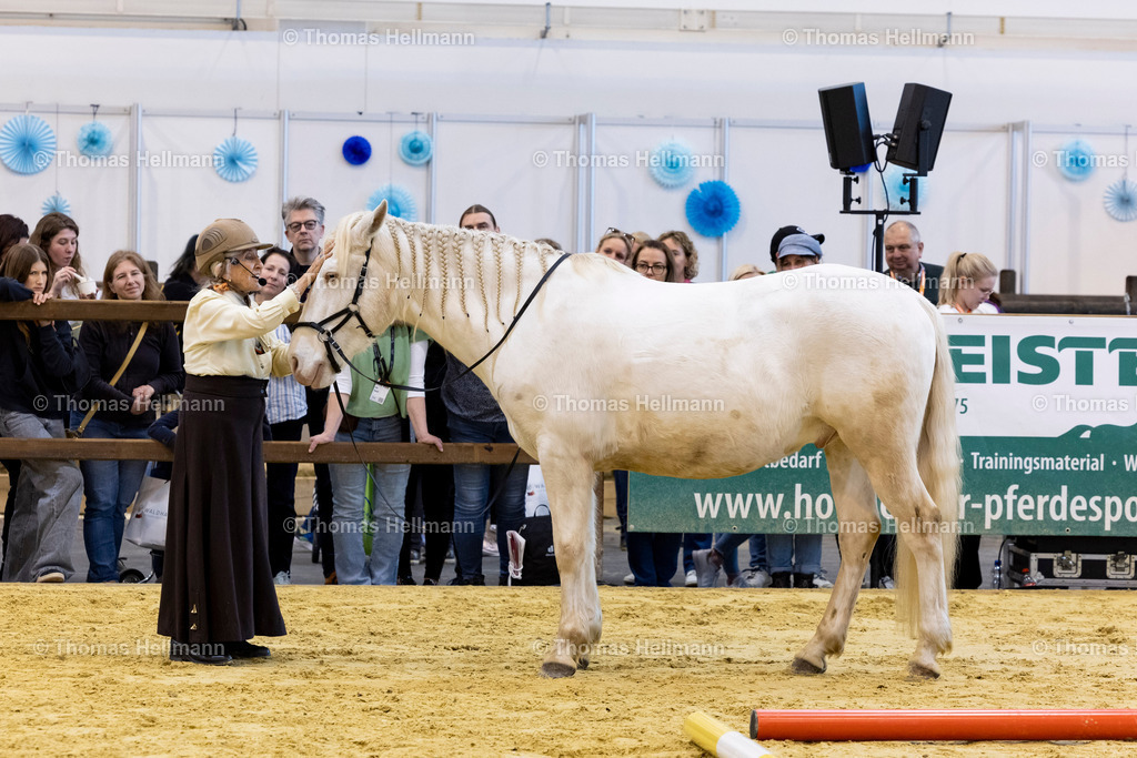 TH_Linda Tellington-Jones_26631 | EQUITANA 2025 am 07.03.25 in Essen