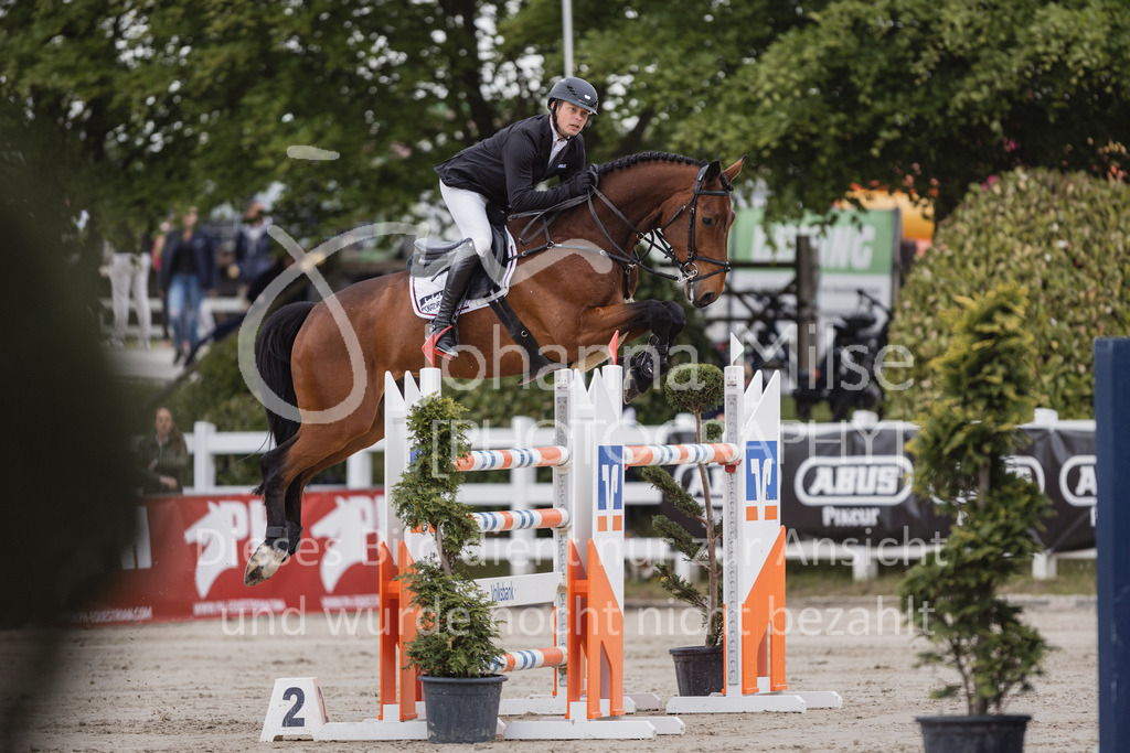 230520_MayDays_Zeit-S-206 | Deine schönsten Turniermomente als professionelle Fotos! Entdecke hochwertige Pferdesport-Fotografie im Online-Shop. Jetzt Fotos finden & bestellen!