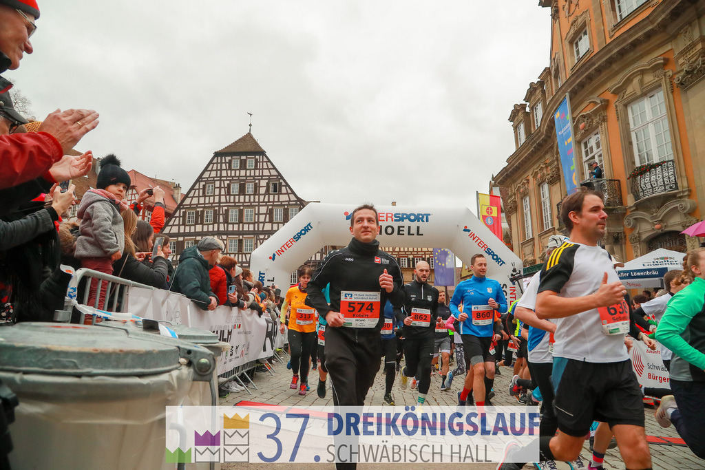 VR Bank Hauptlauf 10000m | 3 Koenigslauf 2023 - Realisiert mit Pictrs.com