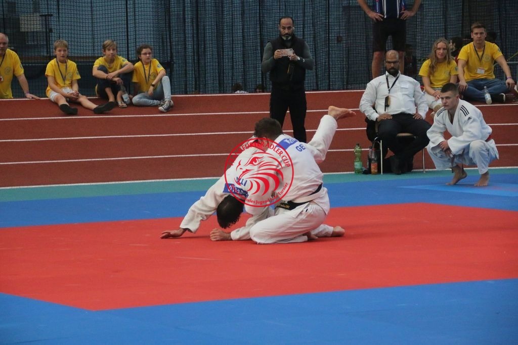 MSY-2022-10-30-7948 | Fotos vom Adler Cup - Pictures from Adler Cup

Hier findet Ihr alle Eindrücke und großen Momente der Adler Cup Wochenenden. Here you will find all impressions and great moments of the Adler Cup weekends. - Realisiert mit Pictrs.com