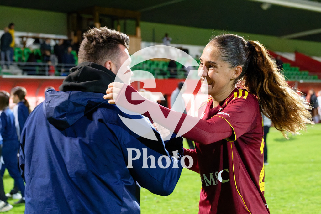 DZ9_5546_c | Switzerland: AXA Womens Super League 2025/26, Servette FC Chenois Feminin vs FC Aarau Frauen - Stade des Trois-Chene, Chene-Bourge: Amina Muratovic (23 Servette FC Chenois Feminin) celebrates after winning with Marc Delacretaz