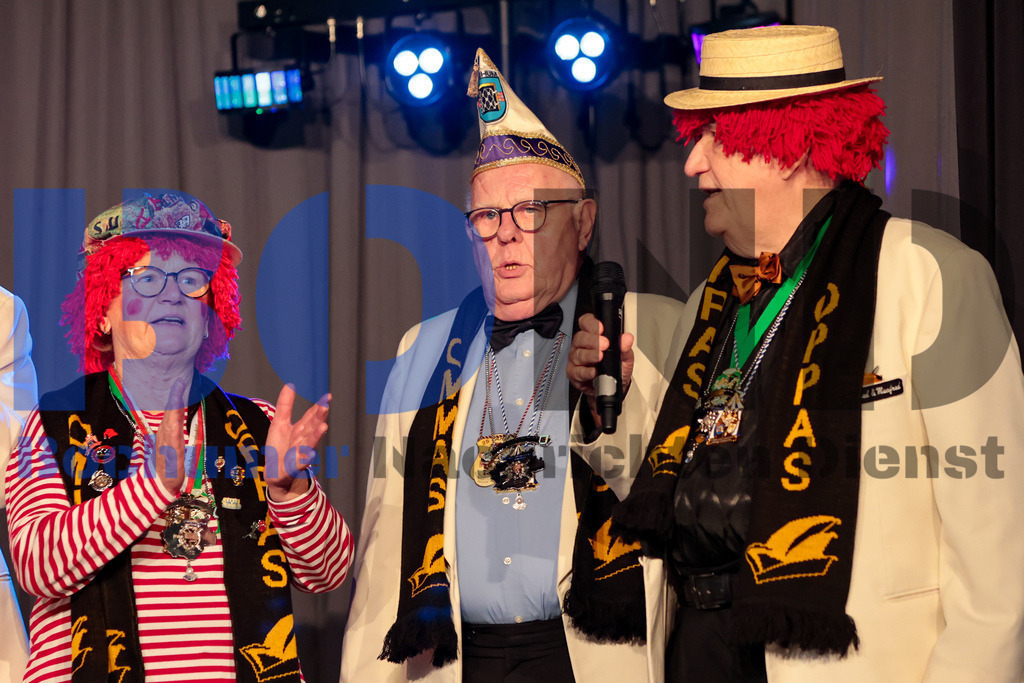 SES_GROKABO20250202-10 | bond - Realisiert mit Pictrs.com