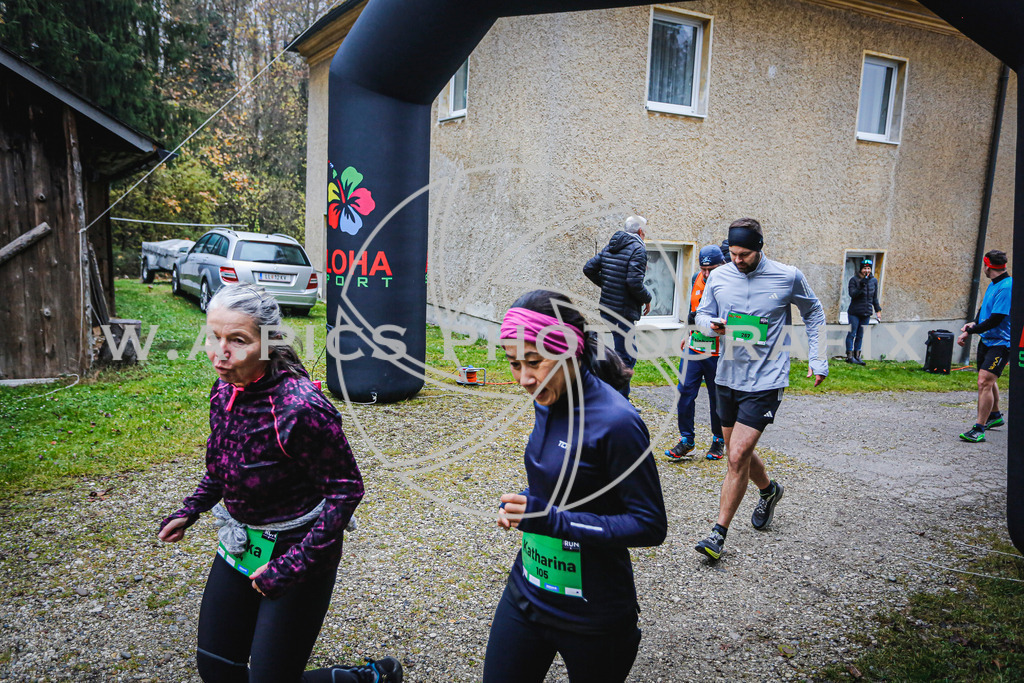 ..... | LEONDING,AUSTRIA,8.November 25, Kürnberglauf 2025  , Image shows: Photo: WAPICS / Andreas Willdoner