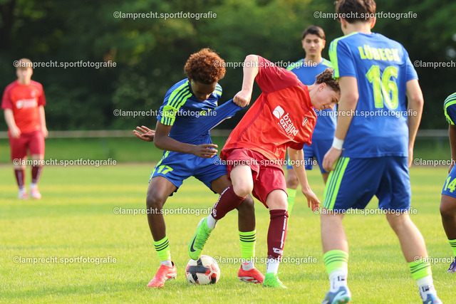 Fußball I Junioren I Kreispokal Lübeck I Finale I JSG Concordia Lübeck - TSV Siems I 09.06.2025.216 | v.l. Kaleab Begna (17, JSG Concordia Lübeck), Jemil-Omar Kilic (6, TSV Siems) - Realisiert mit Pictrs.com