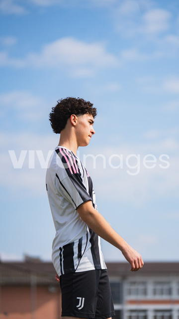 juv_lut_fmachado-0076 | Images from the Juniors B match between Juventus Academy and FC Lutry, played on 18 March 2026 in Lutry, Switzerland, featuring players, coaching staff and match action throughout the game.