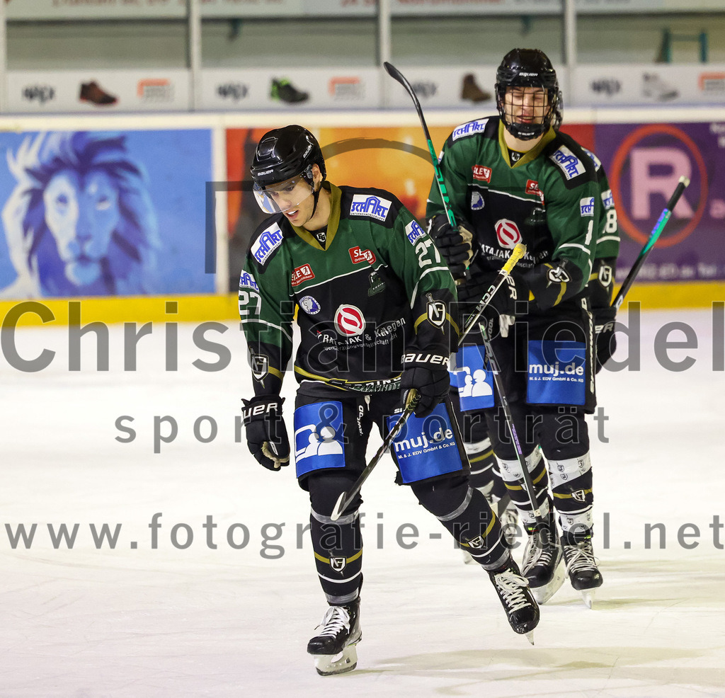 2022-12-16_058_TSV_Erding_gegen_EC_Pfaffenhofen | Erding, Deutschland, 16.12.2022:
Eishockey, Bayernliga 2022 / 2023, 21. Spieltag, TSV Erding gegen EC Pfaffenhofen, Endergebnis: 14:1

Mark Waldhausen (Erding Gladiators, #27)

Foto: Christian Riedel / fotografie-riedel.net