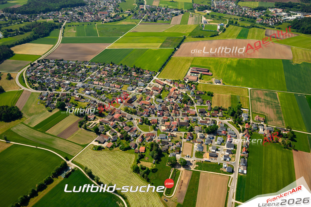 Das Luftbild zeigt Rengersricht Pyrbaum - Die Luftaufnahme wurde 2023 vom UL-Flugzeug aus erstellt ( keine Drohne ) - Hochauflösende Luftaufnahme - Für grossformatige Ausdrucke geeignet. Die Geschenkidee !Mit Lizenz und Bildrechte bestellbar