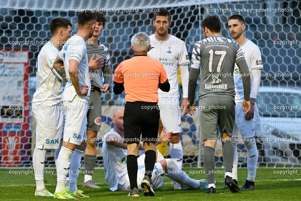 SAK vs. ASKÖ Köttmannsdorf | Karl Stark Referee, #17 Stephan Borovnik ASKÖ Köttmannsdorf, #22 Leo Ejup SAK, #7 Hrvoje Jakovljevic SAK, #21 Zan Benedicic SAK, SAK vs. ASKÖ Köttmannsdorf, SAK vs. ASKÖ Köttmannsdorf am 02.04.2026 in Klagenfurt (Sportpark Welzenegg), Austria, (Photo by Bernd Stefan)