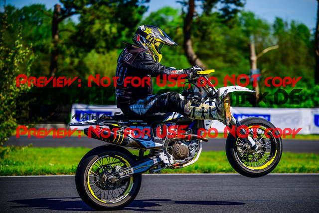 MaZZes_FotoMatrix_240511_6021986_5426 | UE40