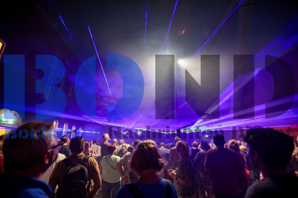 SES_BOCEXT20250626-61 | bond - Realisiert mit Pictrs.com