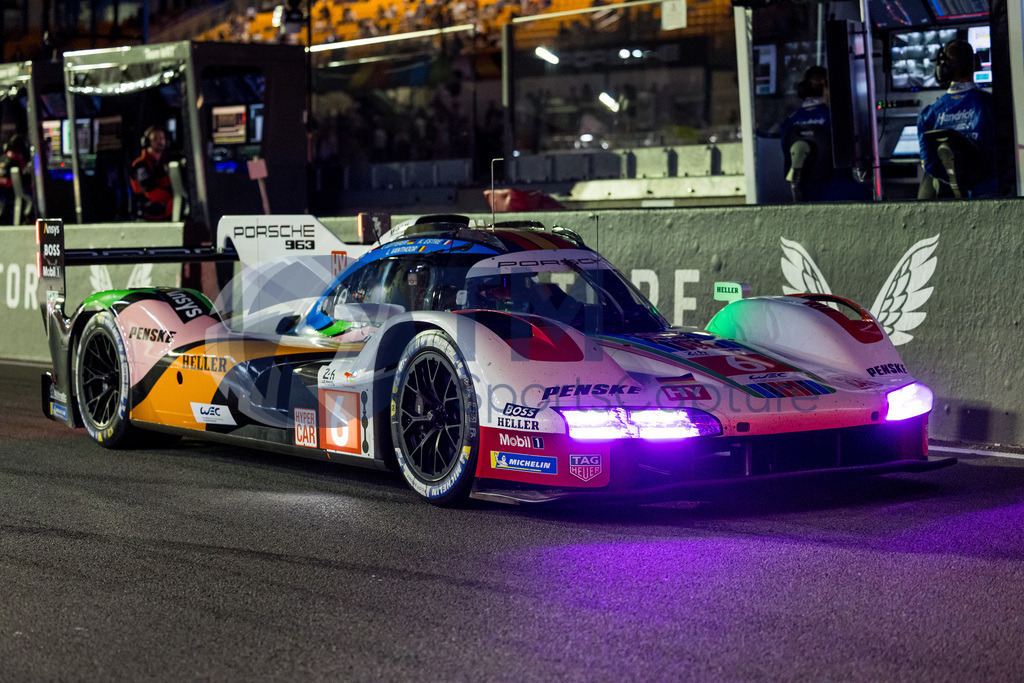 0D2A0525 | LE MANS,FRANCE,08.Jun.23 - MOTORSPORTS - WEC, FIA World Endurance Championships, 24 Hours of Le Mans, Circuit de la Sarthe, free practice 4. Image shows Kevin Estre (FRA), Andre Lotterer (GER) and Laurens Vanthoor (BEL/ Porsche Penske Motorsport). Photo: Trainproduction / Matthias Trinkl