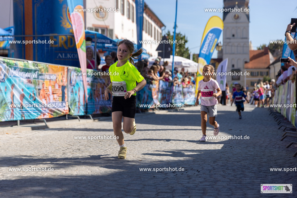 VJ__3065 | Stadtlauf Erding 2025 #stadtlauferding #erdingstadtlauf #stadtlauf_erding #laufmotivation #trisporterding #yourpictrs #sportshot_your_pictrs