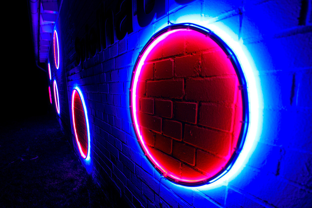 Parkleuchten_GrugaEssen24_03 | Bildergalerie von Sport-Ereignissen aber auch von weiteren spannenden Dingen - nicht nur vom Niederrhein. In Anlehnung an den bekannten Spruch von Hanns Dieter Hüsch heißt das Motto: "Niederrhein ist überall".  - Realisiert mit Pictrs.com