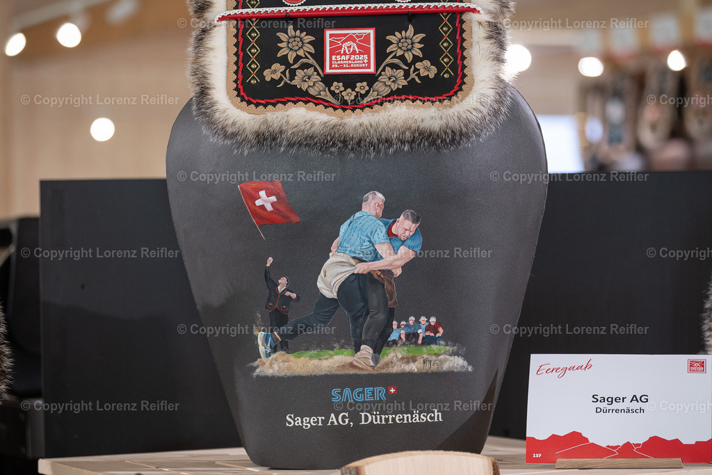 Schwingen -  ESAF Freitag Festumzug 2025 | Mollis, 29.8.25, Schwingen - ESAF Freitag Festumzug.