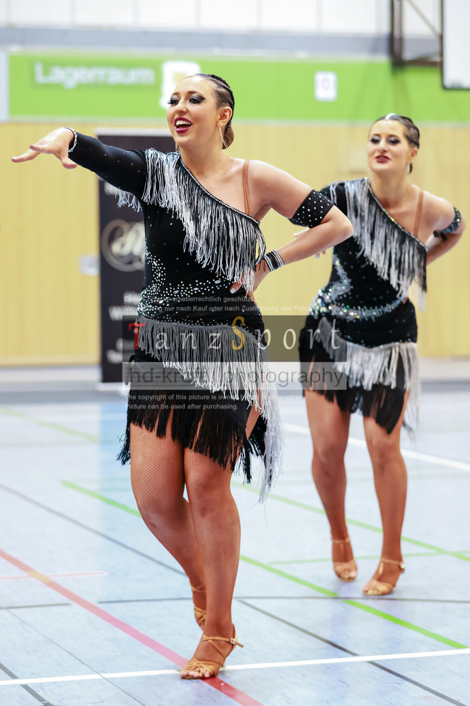 20260307_Solo-Forma_BL2_Nbg09597 | Tanzsportbilder, Standardtanz, Lateintanz, WDSF, DTV, LTVB, dancecomp, goc, hessen tanzt, blaues band der spree, walzer, tango, wiener walzer, slowfox, quickstepp, samba, rumba, cha-cha-cha, paso doble. jive, hd-kroft photography, turniertanzsport