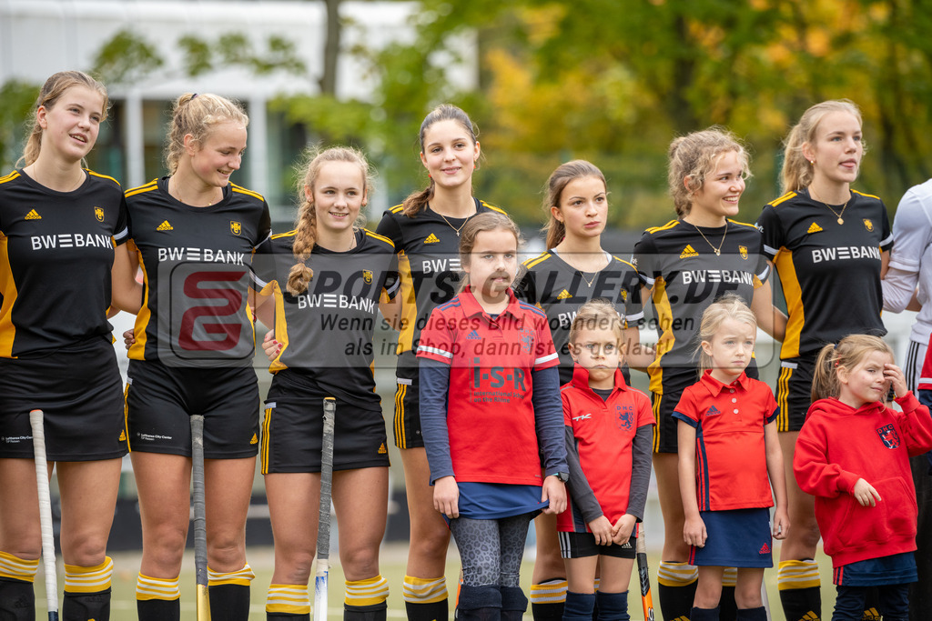 SFE_20231022_0020 | Deutsche Meisterschaft Weibliche U16 Finale Berliner HC - Harvestehuder THC am 22.10.2023 in Köln (Düsseldorfer Hockeyclub 1905 e.V.), Photo: Stephan Fehrmann 2023 (Sports-Gallery)