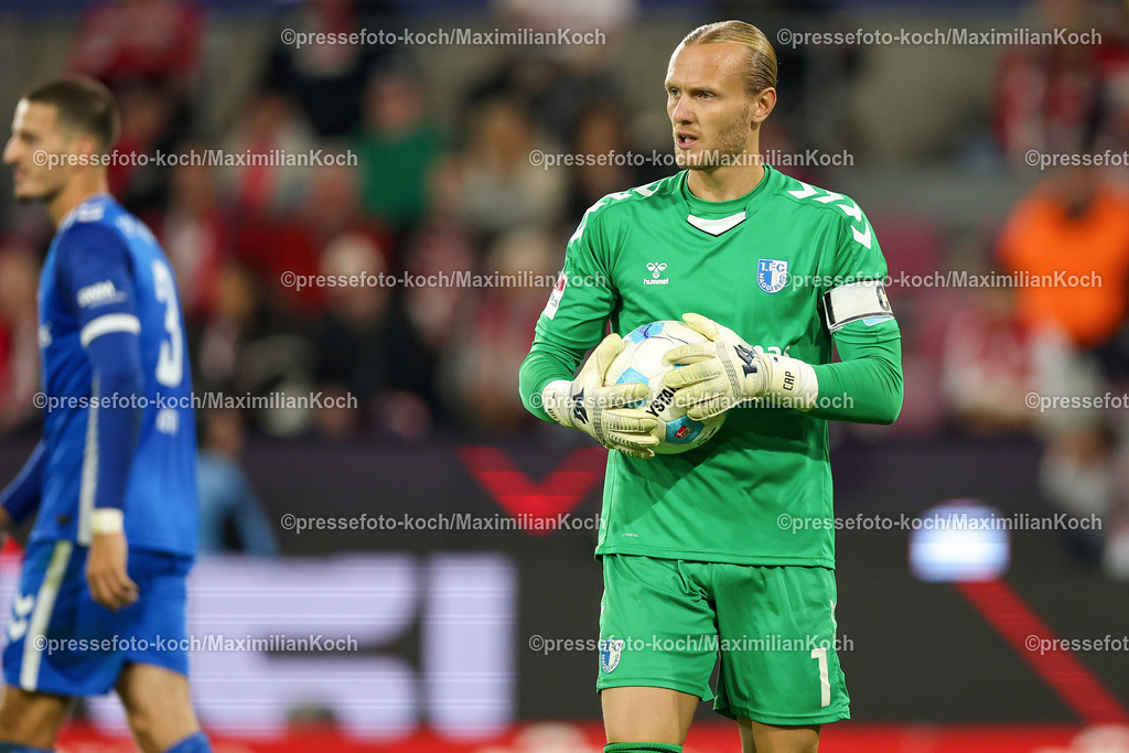 Koe14092401050 | 14.09.2024, 2. Fußball Bundesliga, 1. FC Köln - 1. FC Magdeburg, RheinEnergieSTADION, Saison 2024 2025: Torwart Dominik Reimann (1.FC Magdeburg #1)DFB regulations prohibit any use of photographs as image sequences and or quasi-video.