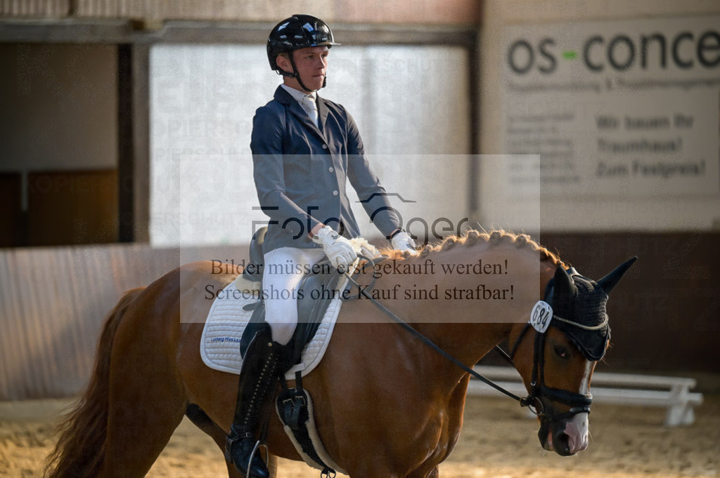 Reitturnier Voxtrup | Entdecke hochwertige Reitturnierfotos von Foto Oger. Professionell, emotional und authentisch – jetzt Lieblingsmomente im Shop bestellen.Deutschlandweite Turnierfotografie. - Realisiert mit Pictrs.com