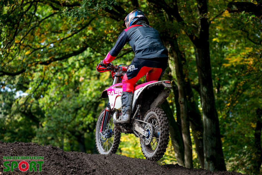 OpenTrack2024_Sonntag_Hobbyfahrer_221 | Bildergalerie von Sport-Ereignissen aber auch von weiteren spannenden Dingen - nicht nur vom Niederrhein. In Anlehnung an den bekannten Spruch von Hanns Dieter Hüsch heißt das Motto: "Niederrhein ist überall".  - Realisiert mit Pictrs.com