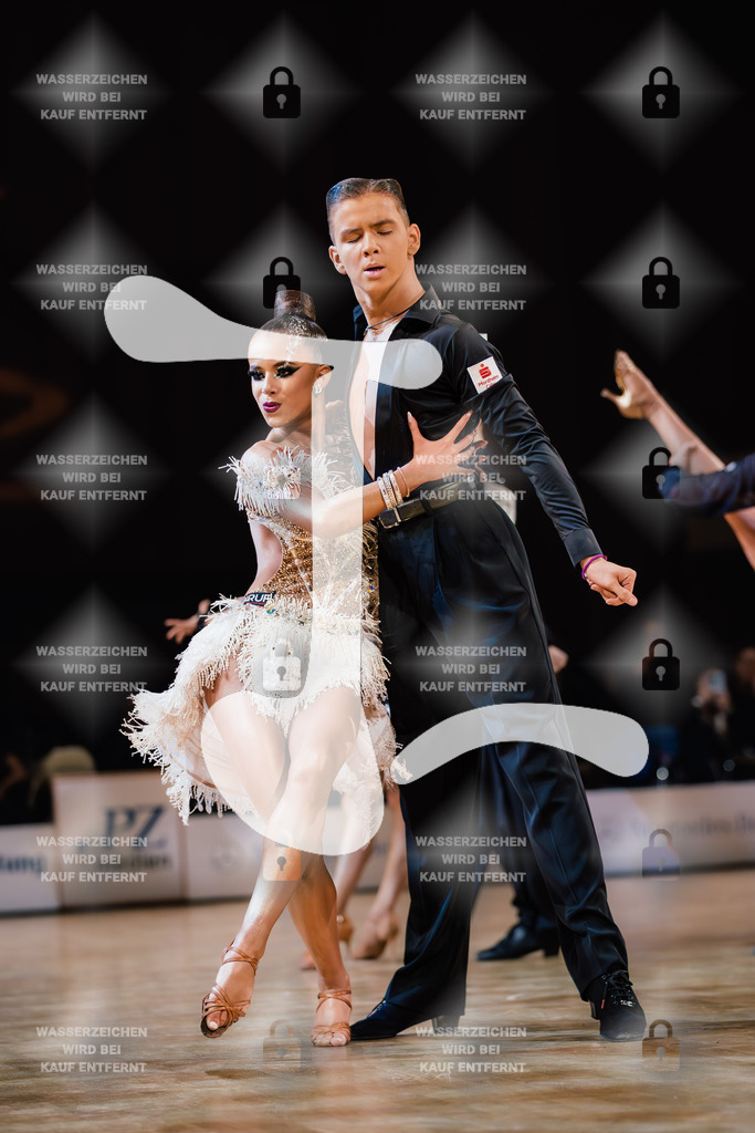 Goldstadtpokal 2025 - WDSF Open Latin Youth 2nd (72) Ivan Smekalkin _ Yeva Liermontova (Schwarz Weiß Club Pforzheim)-2025-01-25-8752 | Webshop for digital downloads and prints of dance sport, event & show photographer Julian Link - Realisiert mit Pictrs.com