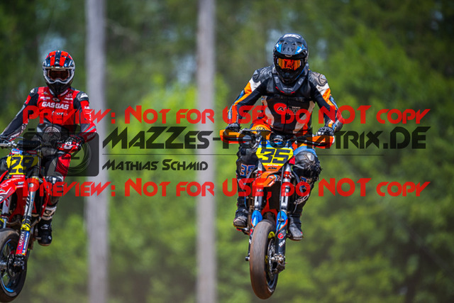 MaZZes_FotoMatrix_220618_4742 | S1