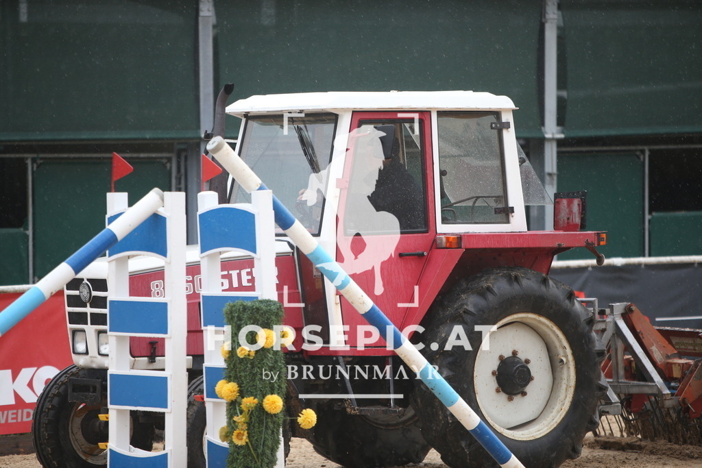 AS8V9224 | Willkommen bei Brunnmayr - Design & Fotografie – Ihrem Spezialisten für Reitturniere und Pferdeveranstaltungen in Oberösterreich, Salzburg und Bayern! Seit über 17 Jahren sind wir leidenschaftlich dabei.