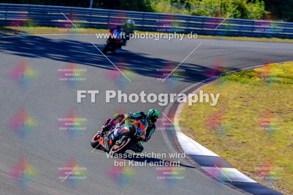 _TCM5452 | Hier findet Ihr Bilder von Touristenfahrten auf der Nürburgring Nordschleife oder von anderen Veranstaltungen die ich besucht habe. Viel Spass beim Durch Schauen 