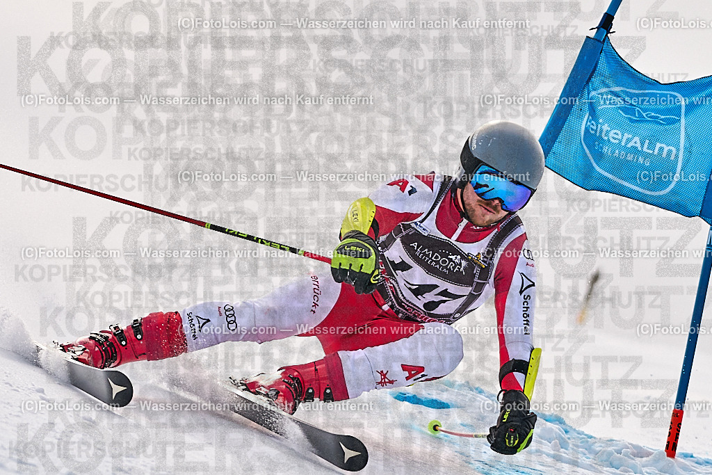 _ALP3036_MASTERS-WM_Reiteralm_A-GS_Riesenhuber Florian | FISWORLD CHAMPIONSHIPSMASTERS ALPINE SKIING, 23. – 28. MÄRZ 2026 - REITERALM | STMK | AUT.   Veranstaltet vom Masters-Referat des Deutschen Skiverbandes (DSV). Durchführende Organisation: WSV Pichl-Reiteralm, unterstütutzt von den Bergbahnen REITERALM bei Schladming und SKI AUSTRIA.                            Disziplinen:  Super-G, GiantSlalom, Slalom.                                                 Kategorien:  A (Herrn 30-59 Jahre), B (Herrn ab 60 Jahre), C (Damen 30-59 Jahre), D (Damen ab 60 Jahre).                Rennstrecken:   Gasselhöhe und Muldenliftpiste auf der Reiteralm.
