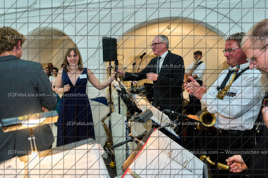 ALP3769_FJ-Sommernachtsball | (C)FotoLois.com, Alois Spandl, Francisco Josephinum SOMMERNACHSBALL der Maturantinnen und Maturanten im Schloß Weinzierl in Wieselburg-Land, Fr 23. Juni 2023.