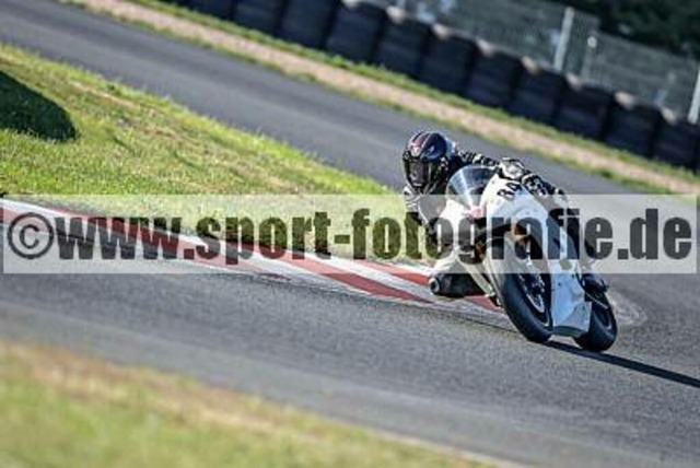 spof2931 | Professionelle Fotos von Sportveranstaltungen, aber auch Hochzeiten und anderen Events. - Realisiert mit Pictrs.com