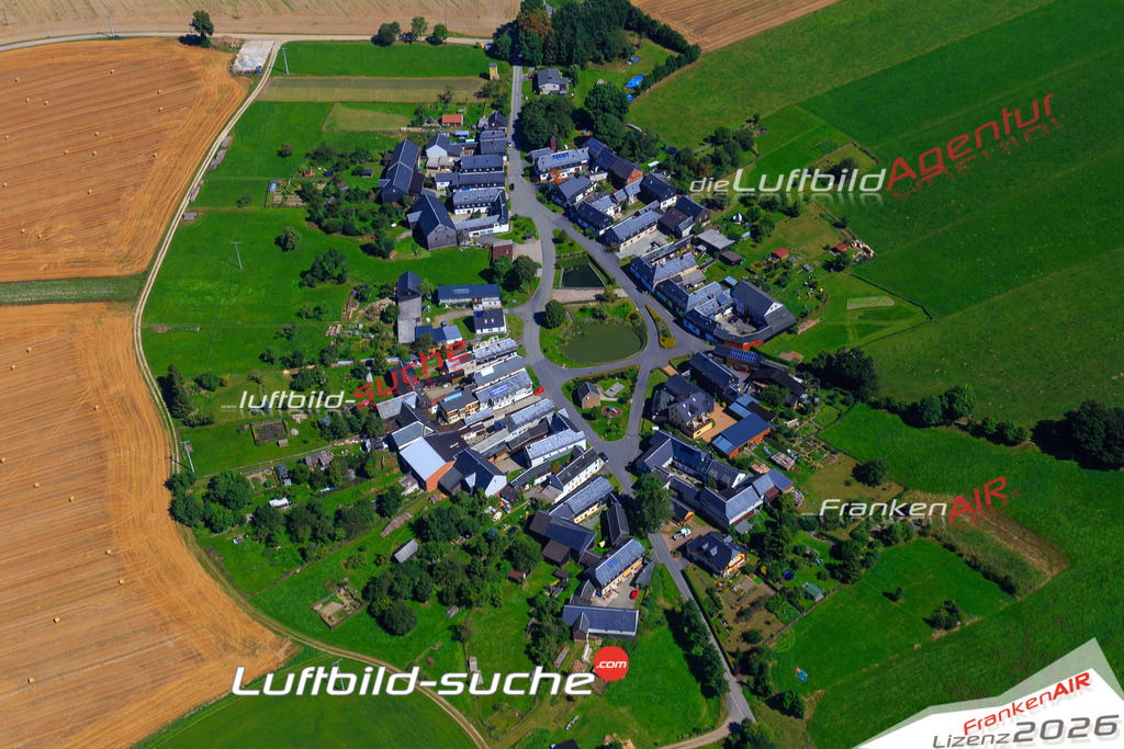 Die Luftaufnahme Rauschengesees - Remptendorf wurde vom UL-Flugzeug (keine Drohne) aus fotografiert.Hohe Druck- Auflösung-die Geschenkidee!