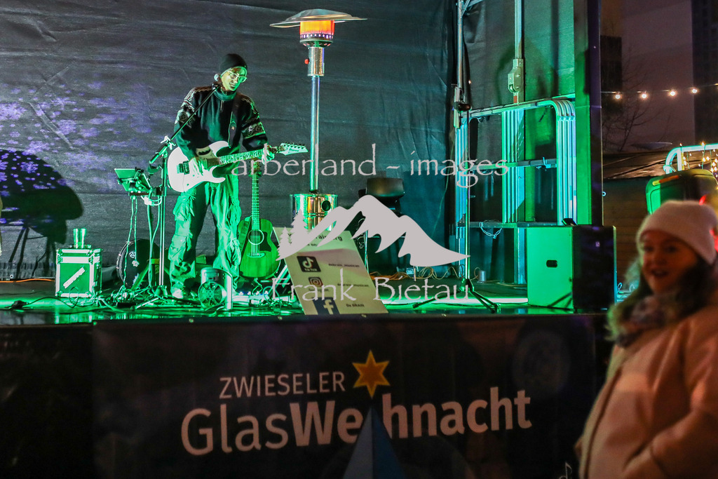 OE7A9989 | Medien- Sport- Entertainmentfotos