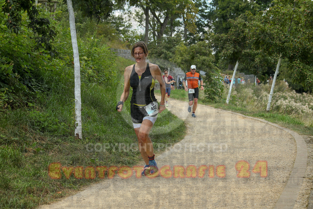 250824_1349_EX1_3883 | Sportfotografie im Rhein-Sieg Kreis, Köln, Bonn, NRW, Rheinland Pfalz, Hessen, etc. Unser Tätigkeitsfeld umfasst den Laufsport vom Volkslauf über den Marathon, Duathlon, Triathon bis zum Ultralauf wie Kölnpfad Ultra oder Schindertrail.