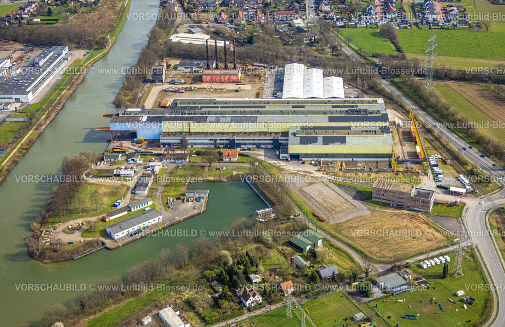 Voerde240309482 | Luftbild, Wesel Datteln-Kanal und rote Spellener Brücke, Alte Bühlstraße, Wasserstraßen- und Schifffahrtsamt Westdeutsche Kanäle Außenbezirk Friedrichsfeld, Emmelsum, Voerde, Nordrhein-Westfalen, Deutschland