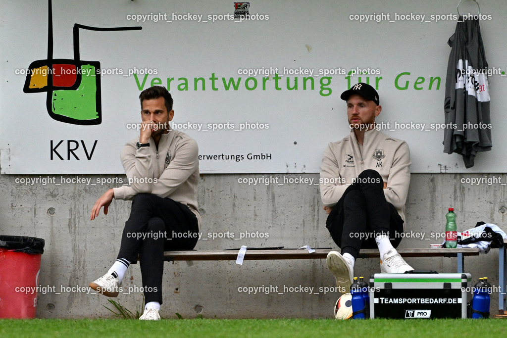 SV Arnoldstein vs. ATUS Velden | Asisstentcoach ATUS Velden Alexander Kofler, Headcoach ATUS Velden Günther Kuster, SV Arnoldstein vs. ATUS Velden, SV Arnoldstein vs. ATUS Velden am 16.09.2025 in Arnoldstein (Waldparkstadion Arnoldstein), Austria, (Photo by Bernd Stefan)