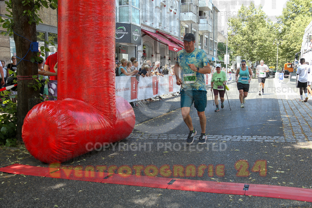 250621_1219_EX1_5645 | Sportfotografie im Rhein-Sieg Kreis, Köln, Bonn, NRW, Rheinland Pfalz, Hessen, etc. Unser Tätigkeitsfeld umfasst den Laufsport vom Volkslauf über den Marathon, Duathlon, Triathon bis zum Ultralauf wie Kölnpfad Ultra oder Schindertrail.