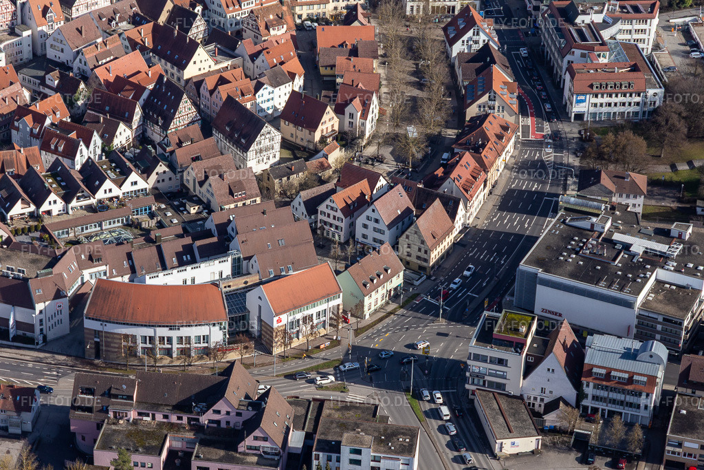 Luftbild: Bronngasse x B296 in Herrenberg im Bundesland Baden-Württemberg in Deutschland. Foto: IMG_125199.jpg vom 20.02.2021 durch Werner Riehm/FLY-FOTO.de
