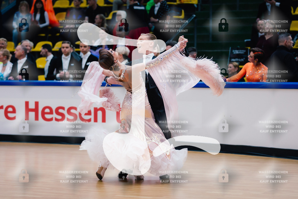 Hessen Tanzt WDSF Open Junior II Standard 5th (217) Vitalii Karnaukhov _ Elizaveta Beloedova (TC Rot-Weiß Leipzig)-2025-05-17-7622 | Webshop for digital downloads and prints of dance sport, event & show photographer Julian Link - Realisiert mit Pictrs.com